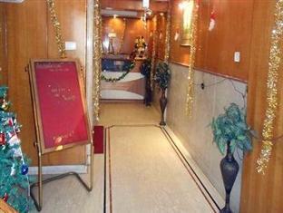 Hotel Celebration Kanpur Exterior foto